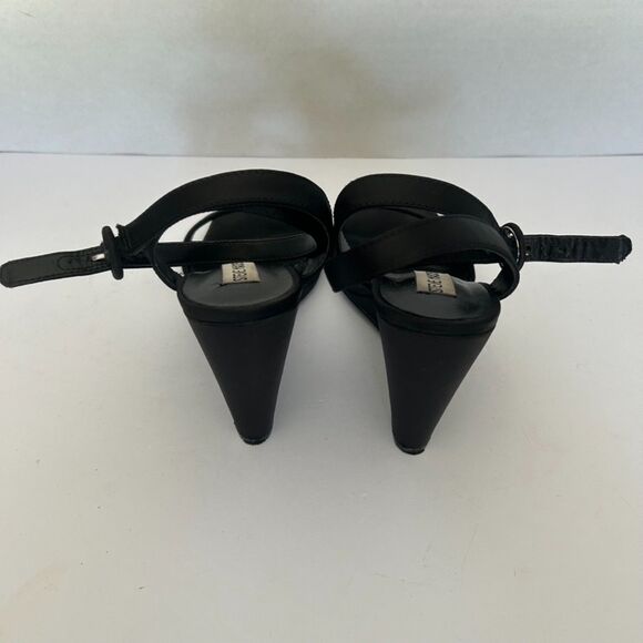 Steve Madden, Black Satin Square Toe, Ankle Strap Wedge Heel, sz 8, Chic Classic - Picture 6 of 6